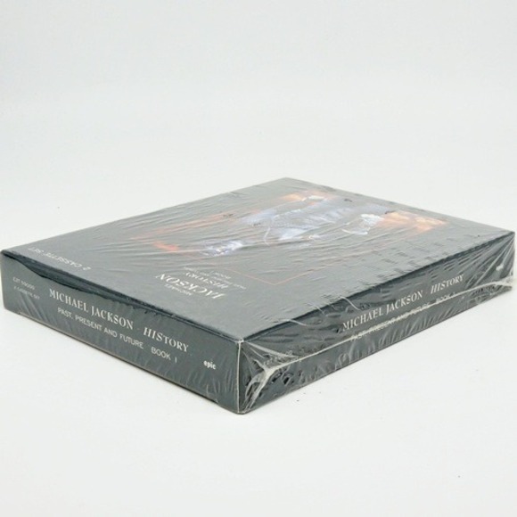 History by Michael Jackson (Cassette, 1995) RARE CASSETTES SEALED NEW - Picture 3 of 3